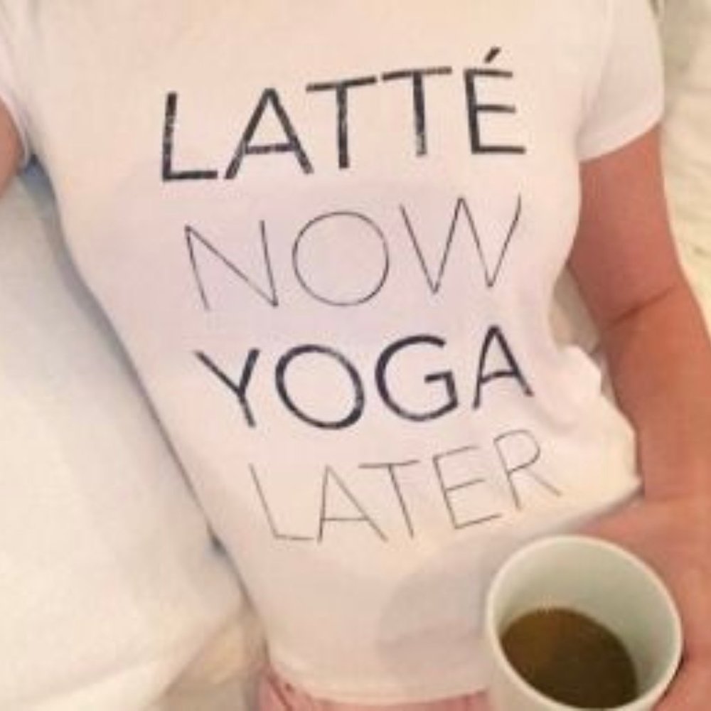 🌵 Aerie Latte Now Yoga Later White Crop Tee